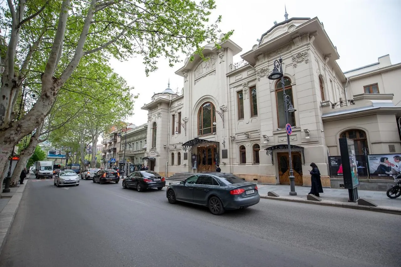 טביליסי Downtown River Apartments