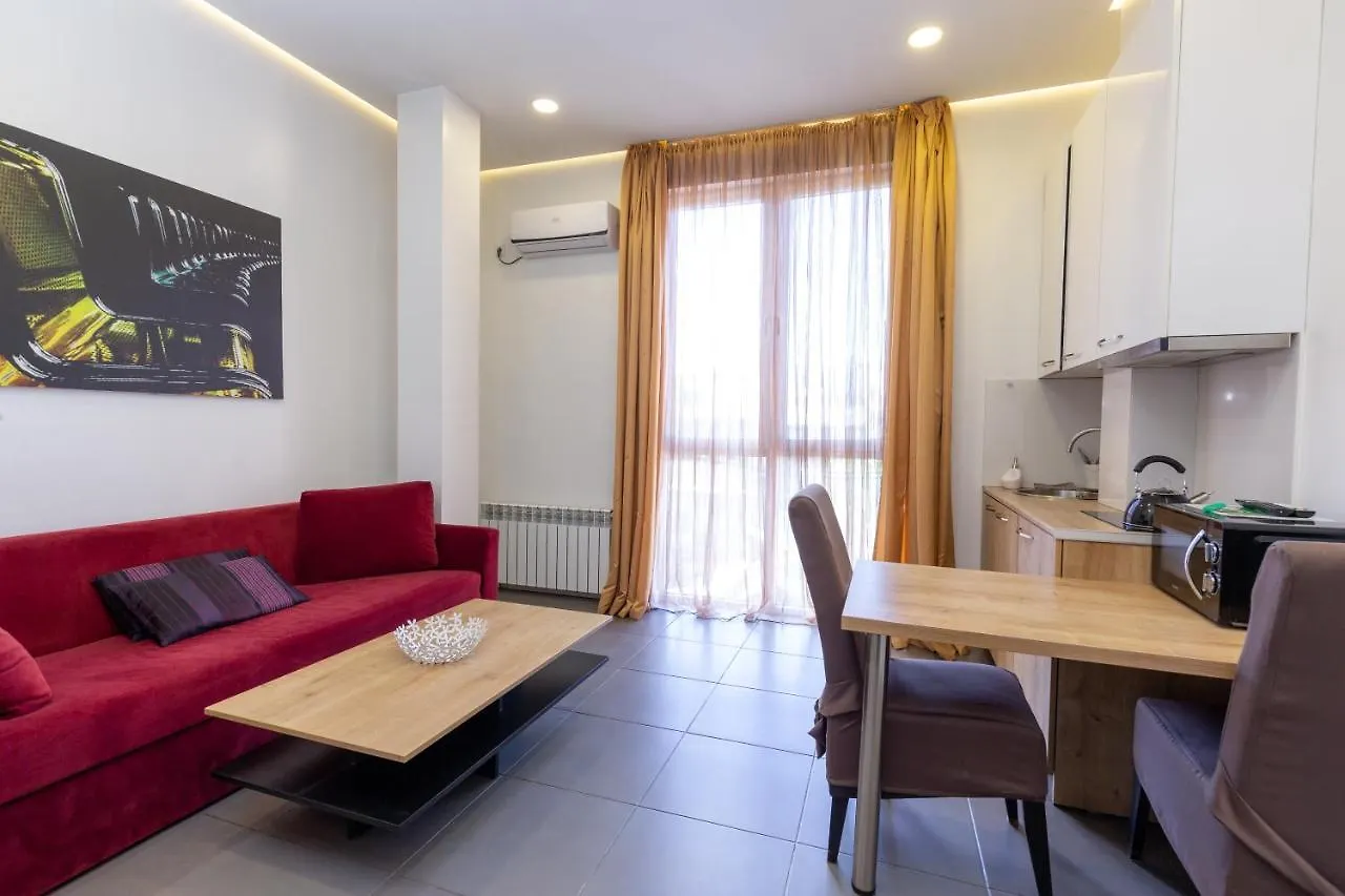 טביליסי Downtown River Apartments
